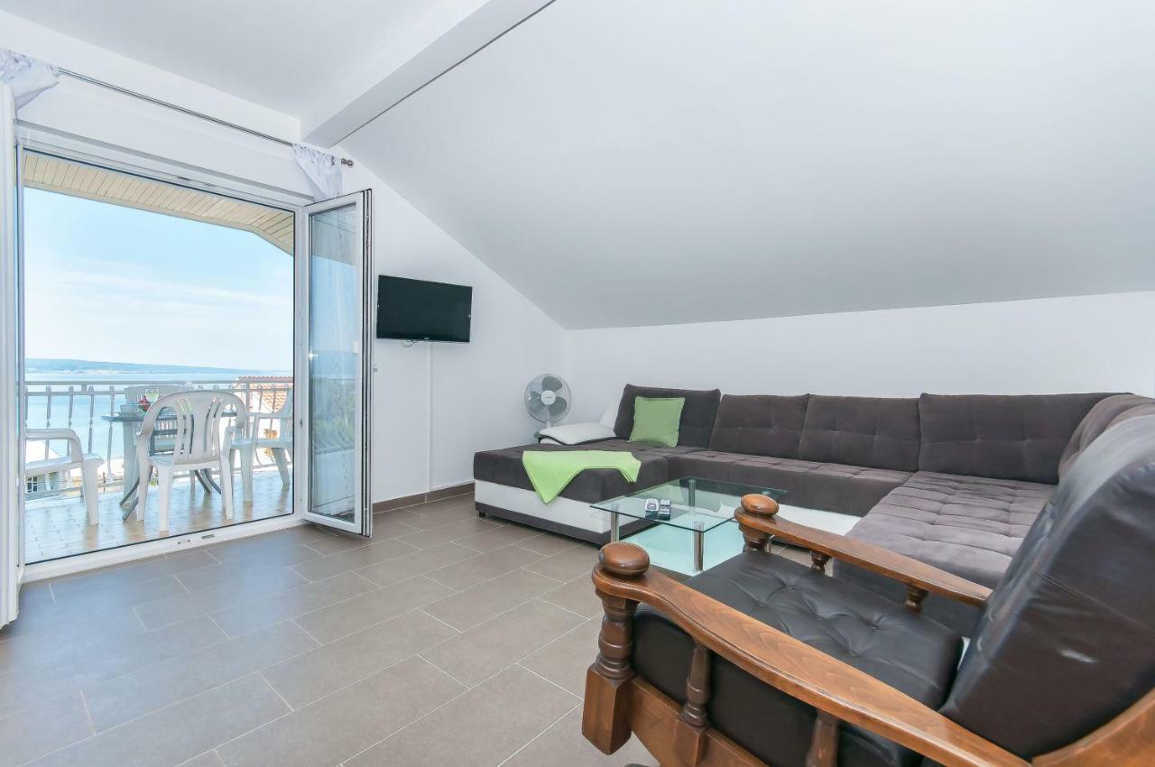 Modern Lägenhet Duće Exteriör bild